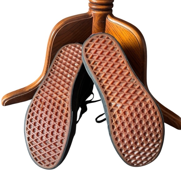 Vans Black High-Top Sneakers Size 7 - Picture 5 of 6